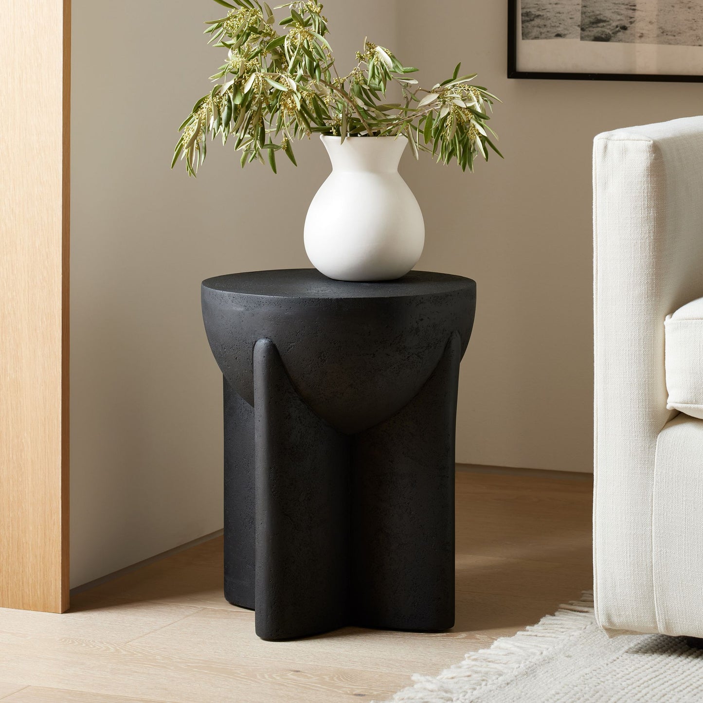 Fuentes Side table
