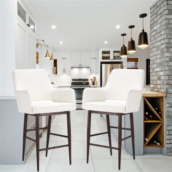 Isaak Stool