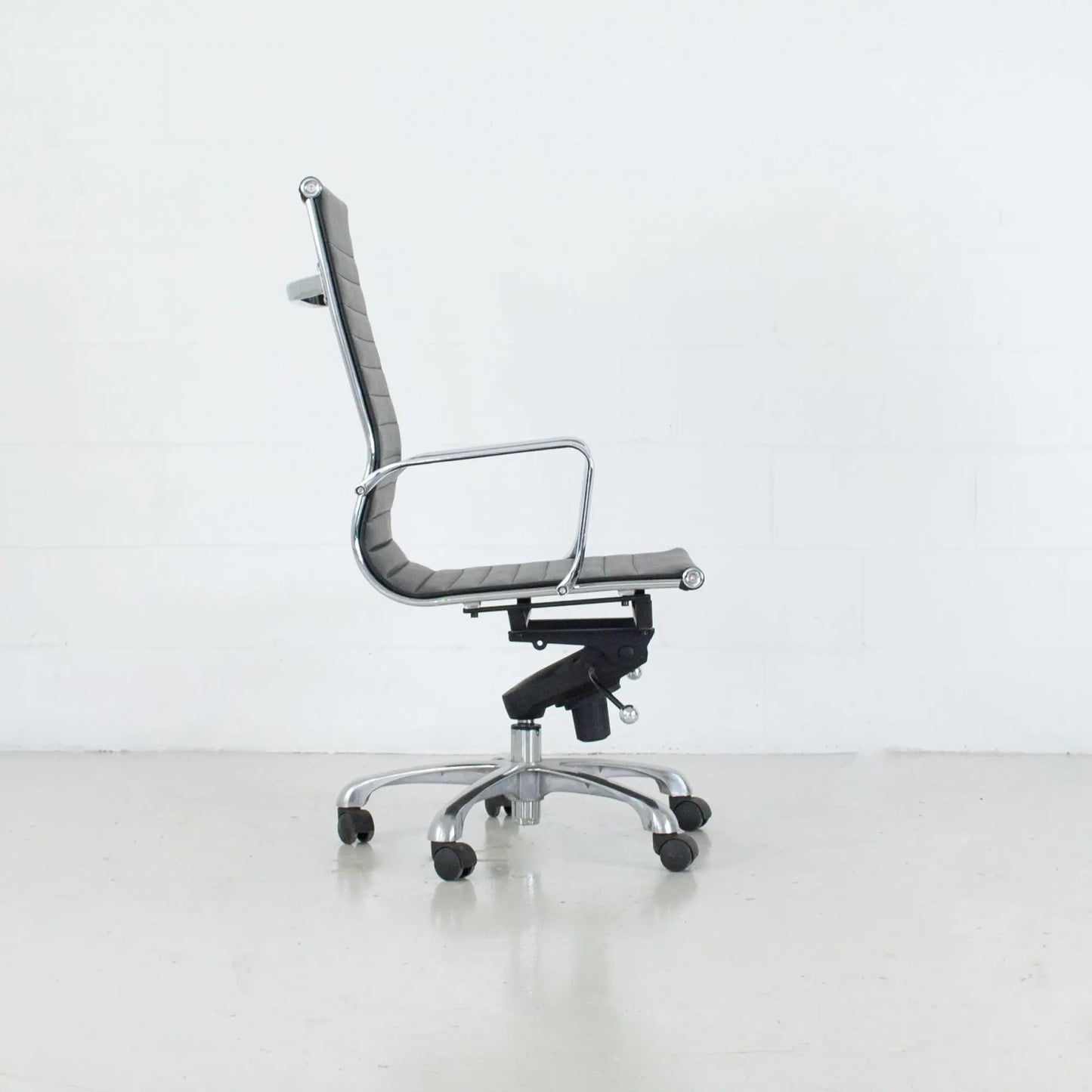 Toni Office Chair (High Back)