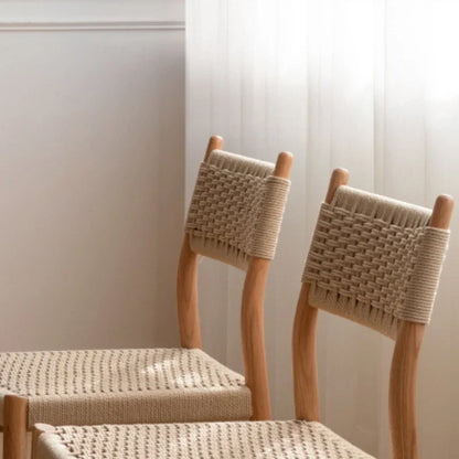 Rideu Chair