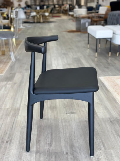 Elbow Armless Chair